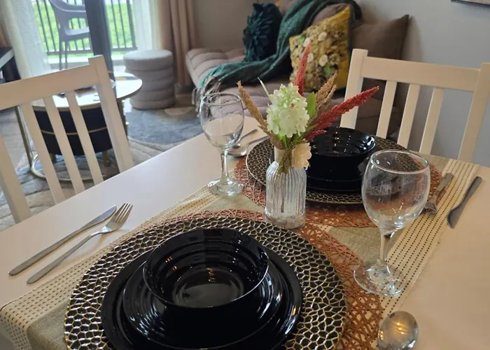 Gentry Manor Okada Westside Paranaque By Royale Prestige Le Maison